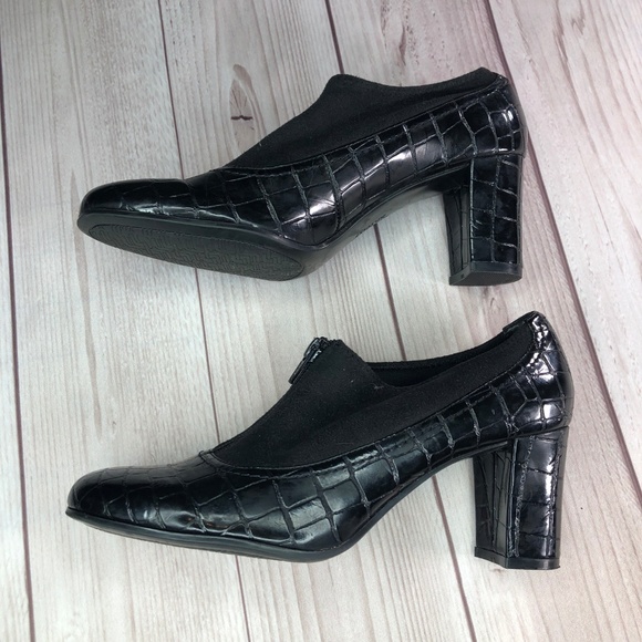 Franko Sarto Ankle Boots with zipper Size 8 - Picture 3 of 8